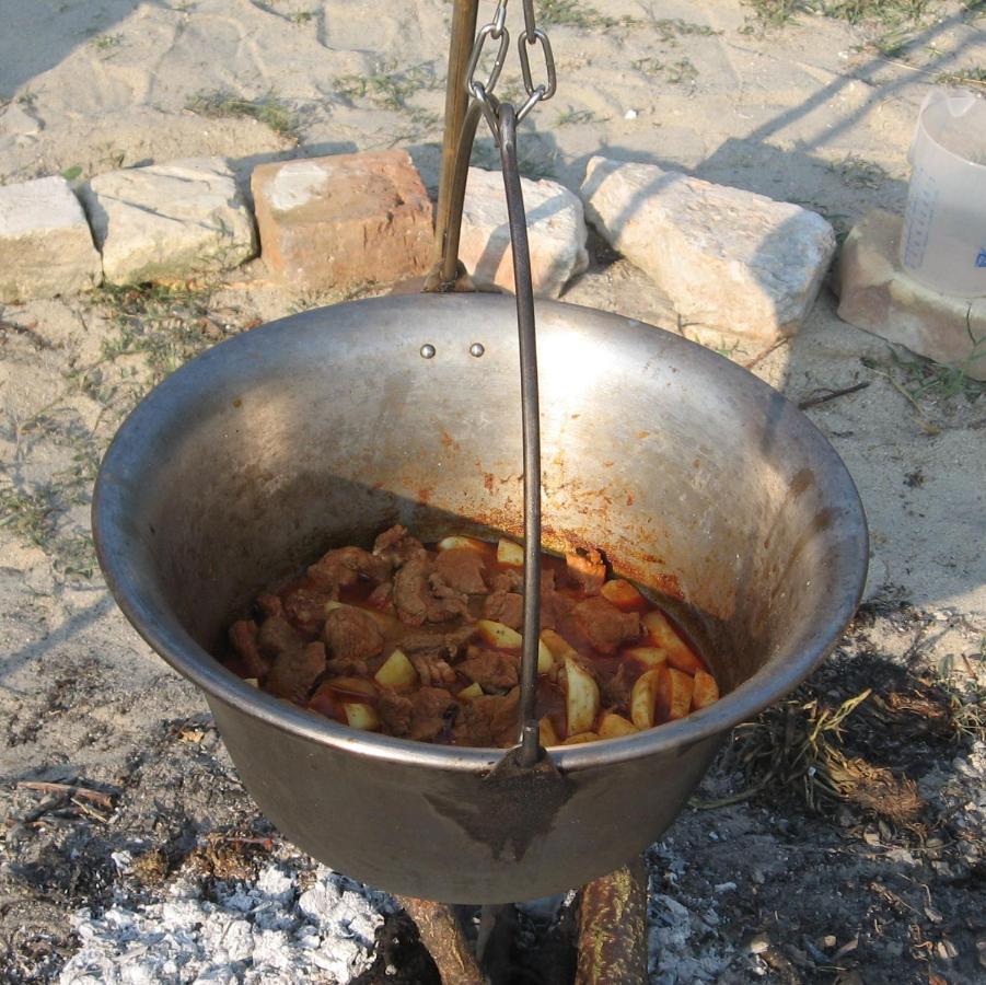Camping Fantazia Tanya Szentkirály Εξωτερικό φωτογραφία